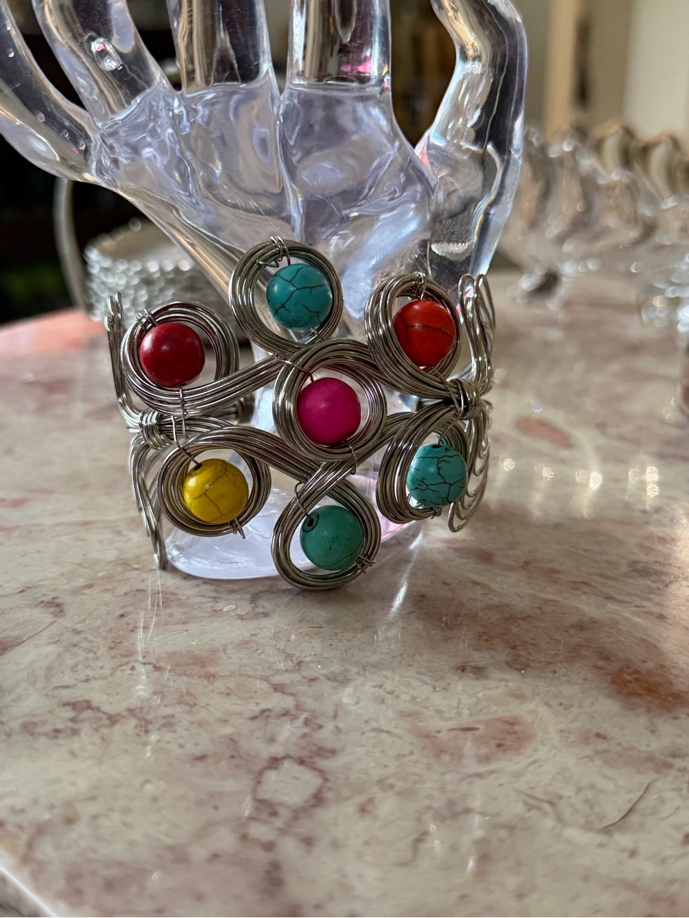 EUC~Women’s Wood Beaded Multi Colored Metal Cuff Wire Bracelet